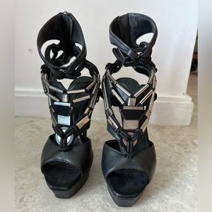 Gucci Runway Sandal Heels Pumps